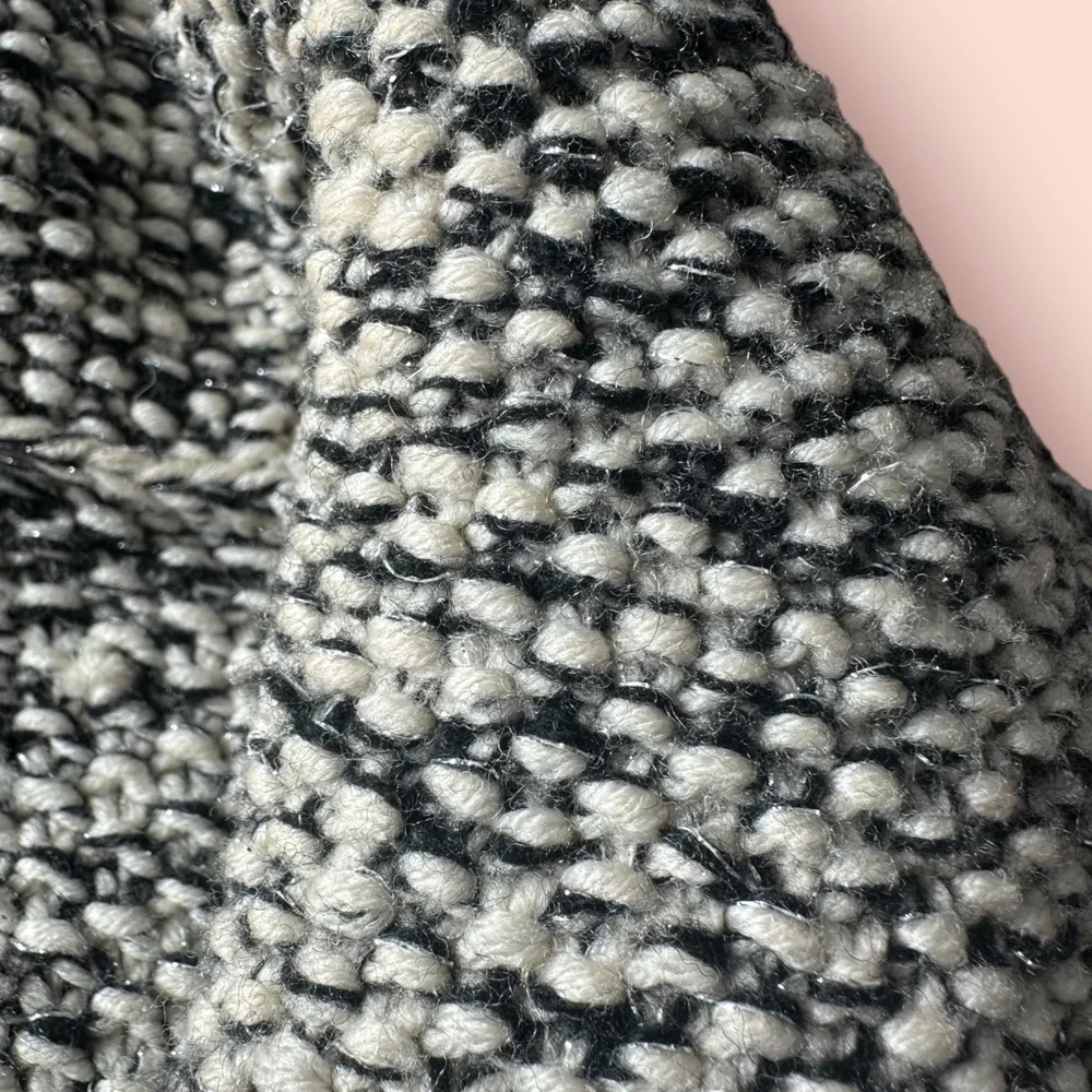 Women’s J Crew Zip Front Black And White Wool Hand Knit Sweater Size Medium